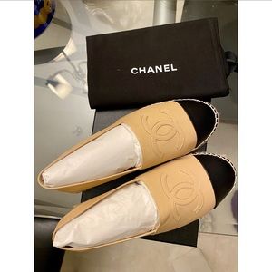 CHANEL BEIGE ESPADRILLES